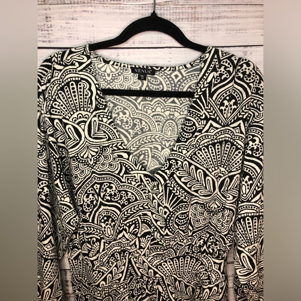 Cotton linen printed romper - Picture 3 of 13